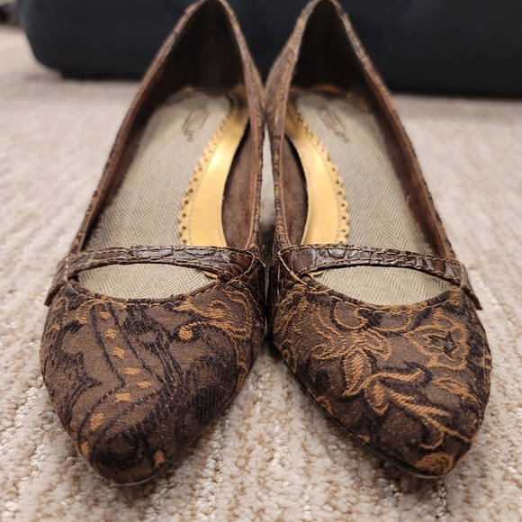 Anthropolgie Seychelles Vintage Shoes - Picture 4 of 11